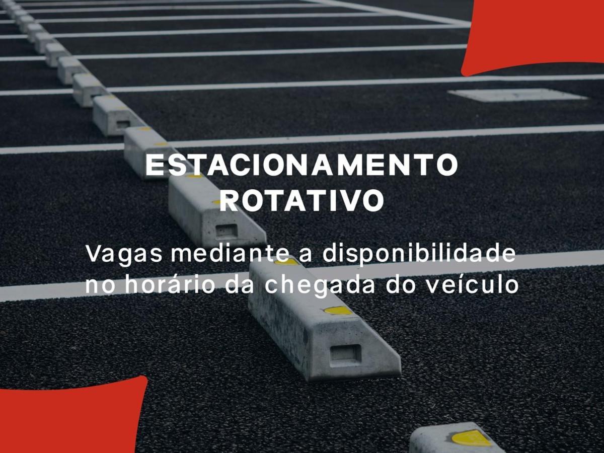 Ibis Vitoria Praia Do Canto Екстериор снимка